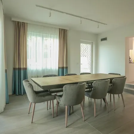 דירה Freedom Place ג'אגודינה